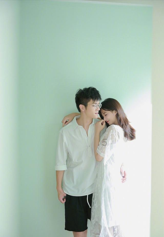 可爱吊带裙