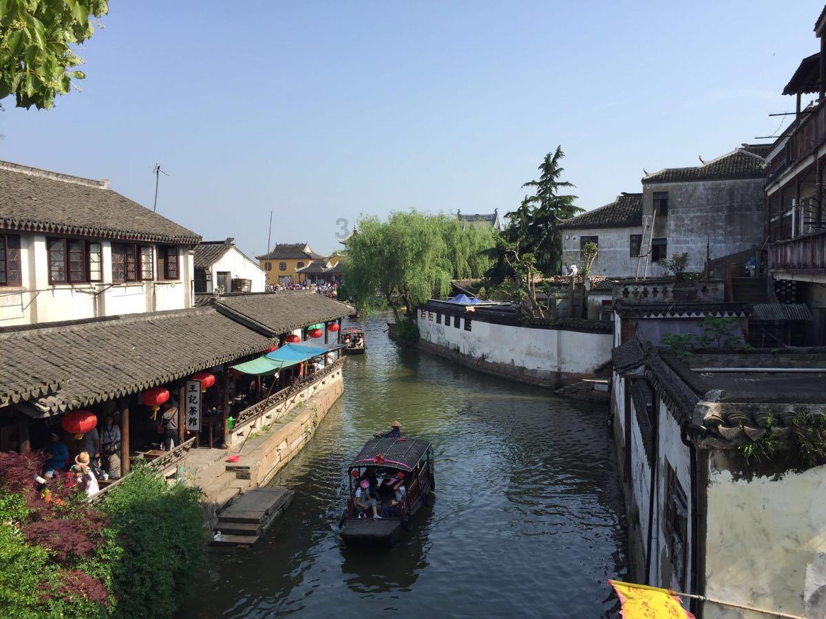 油漆墙面